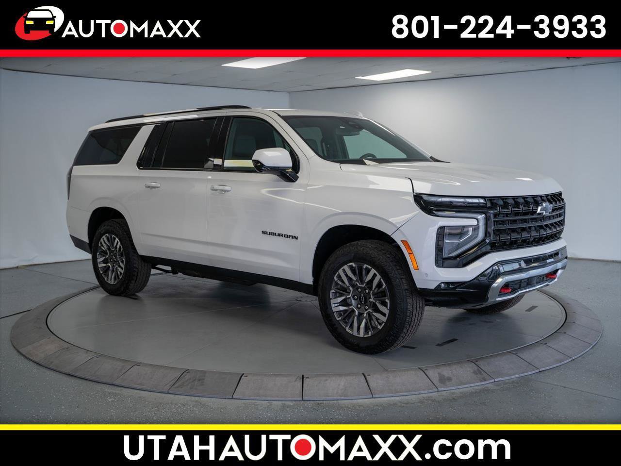 Used 2025 Chevrolet Suburban Z71 AWD/4WD image 1