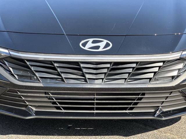 New 2026 Hyundai Elantra Sport FWD image 25