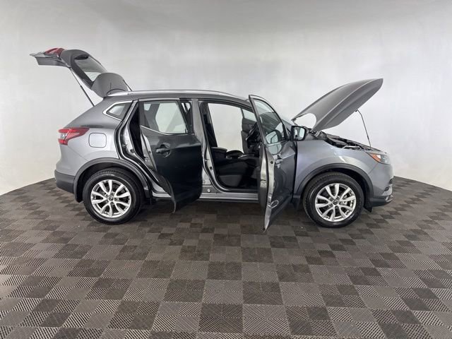 Used 2021 Nissan Rogue Sport SV image 15