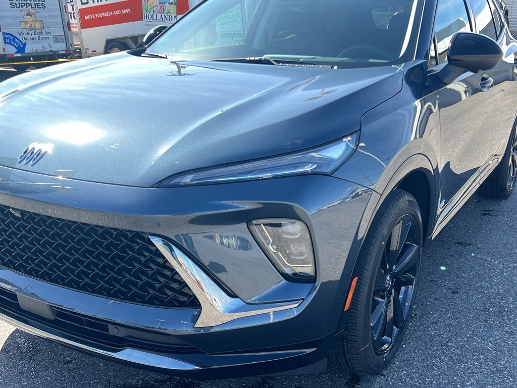 New 2026 Buick Envision Sport Touring image 9