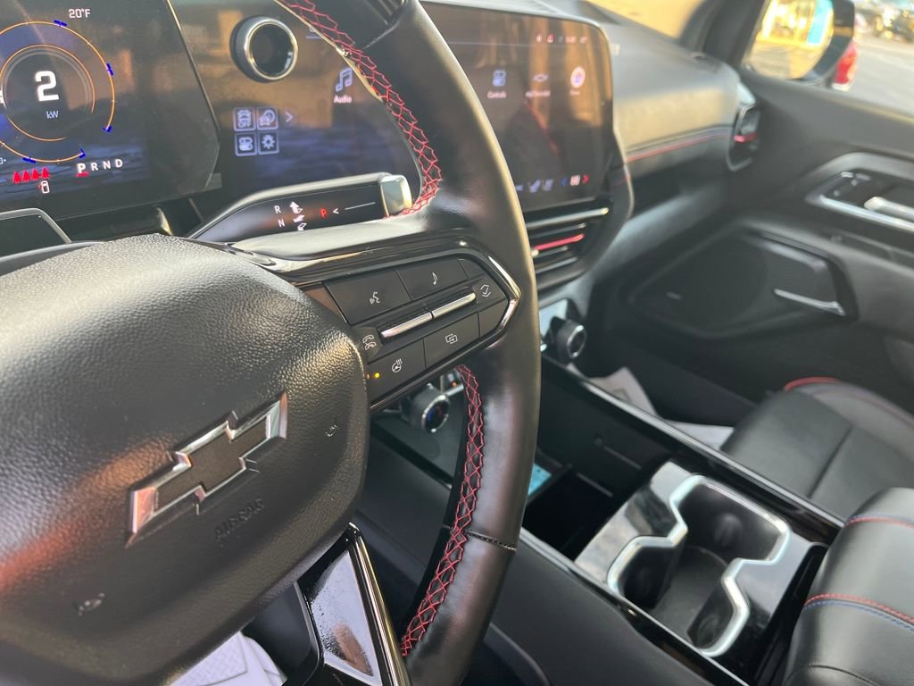 Used 2025 Chevrolet Silverado EV RST image 12