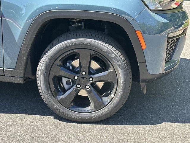 New 2026 Jeep Grand Cherokee Limited w/ Limited Altitude Package RWD image 14