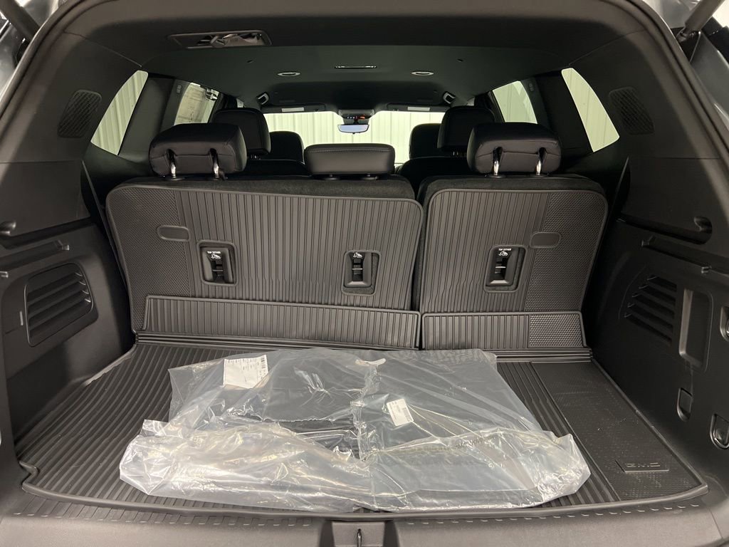 New 2026 GMC Acadia Elevation w/ Black Edition image 6