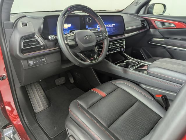 Used 2024 Chevrolet Traverse RS AWD/4WD image 16