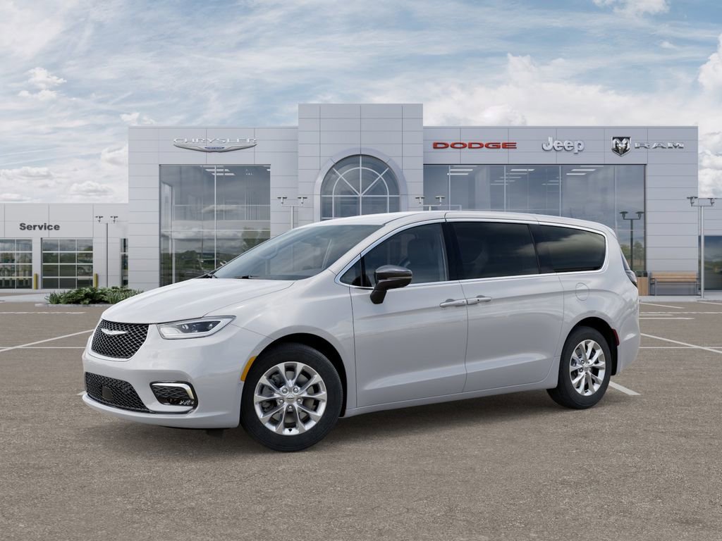 New 2026 Chrysler Pacifica Select image 2
