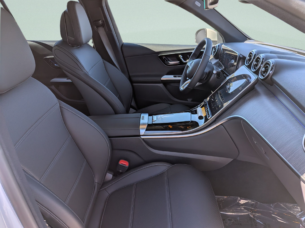 New 2027 Mercedes-Benz GLC 300 image 7