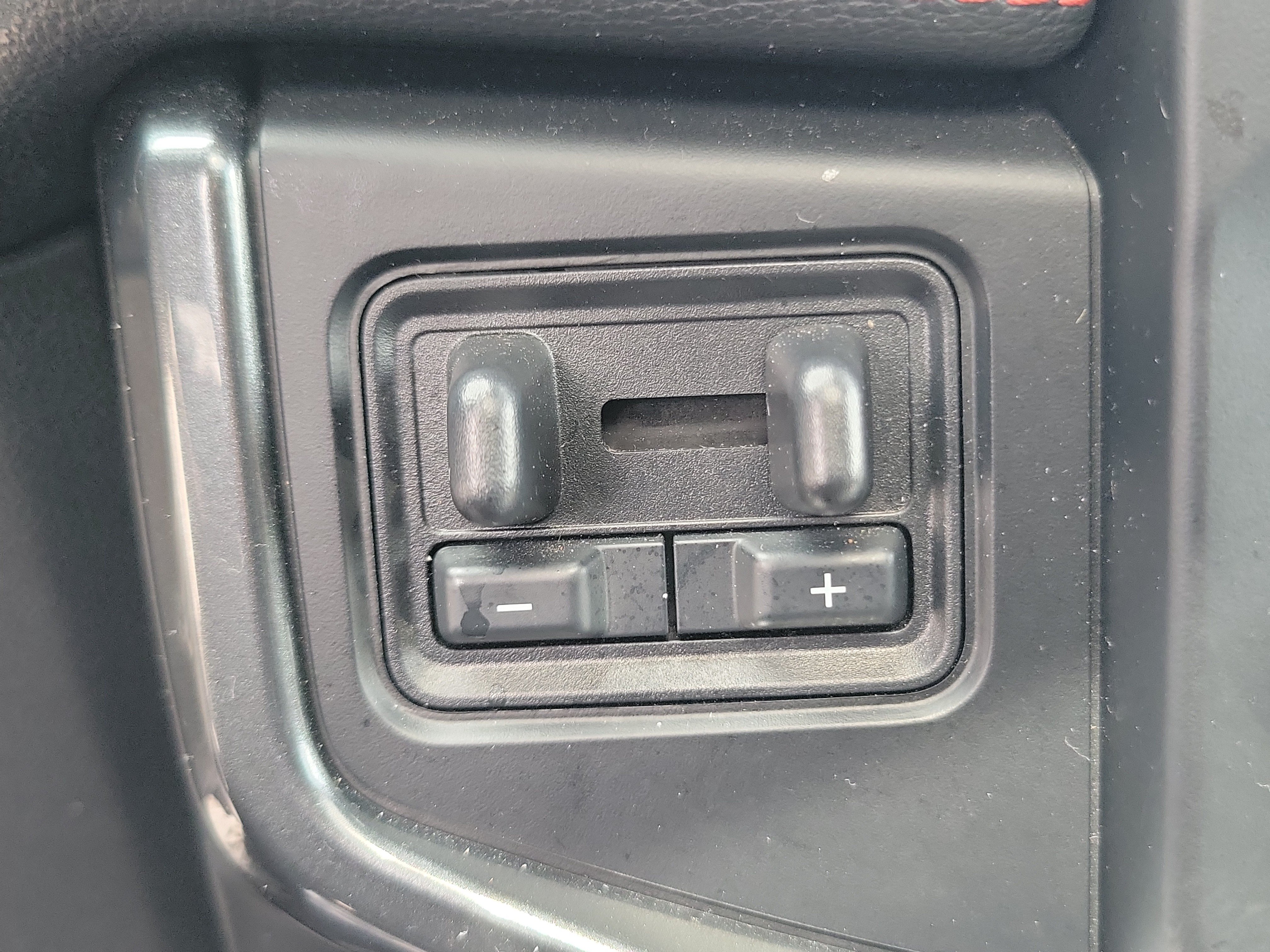 Used 2023 Ford Expedition Limited RWD image 29