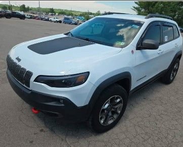 Used 2019 Jeep Cherokee Trailhawk AWD/4WD image 1