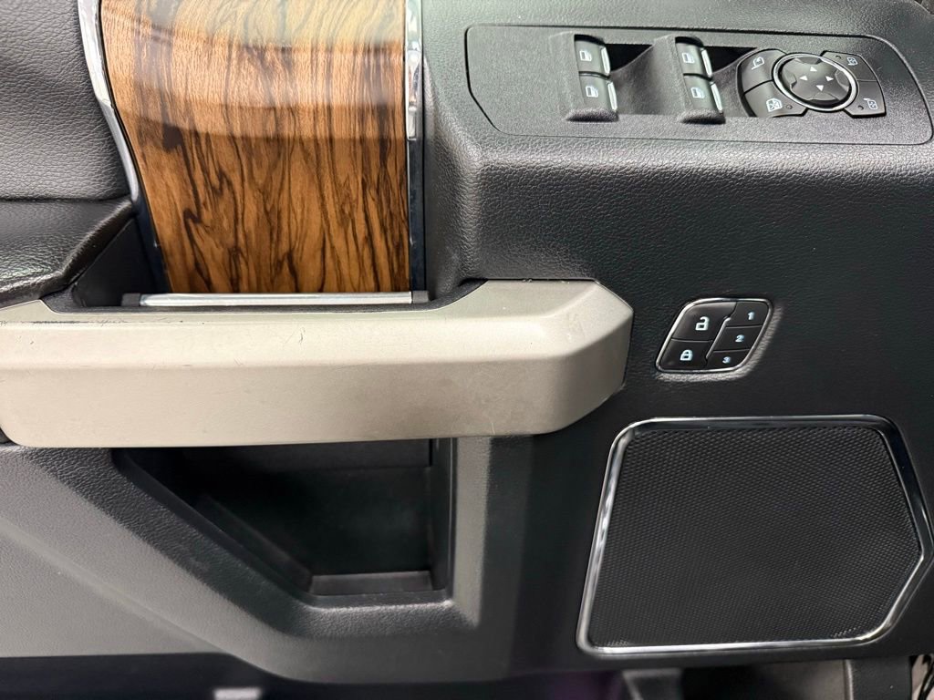 Used 2019 Ford F150 Lariat image 10