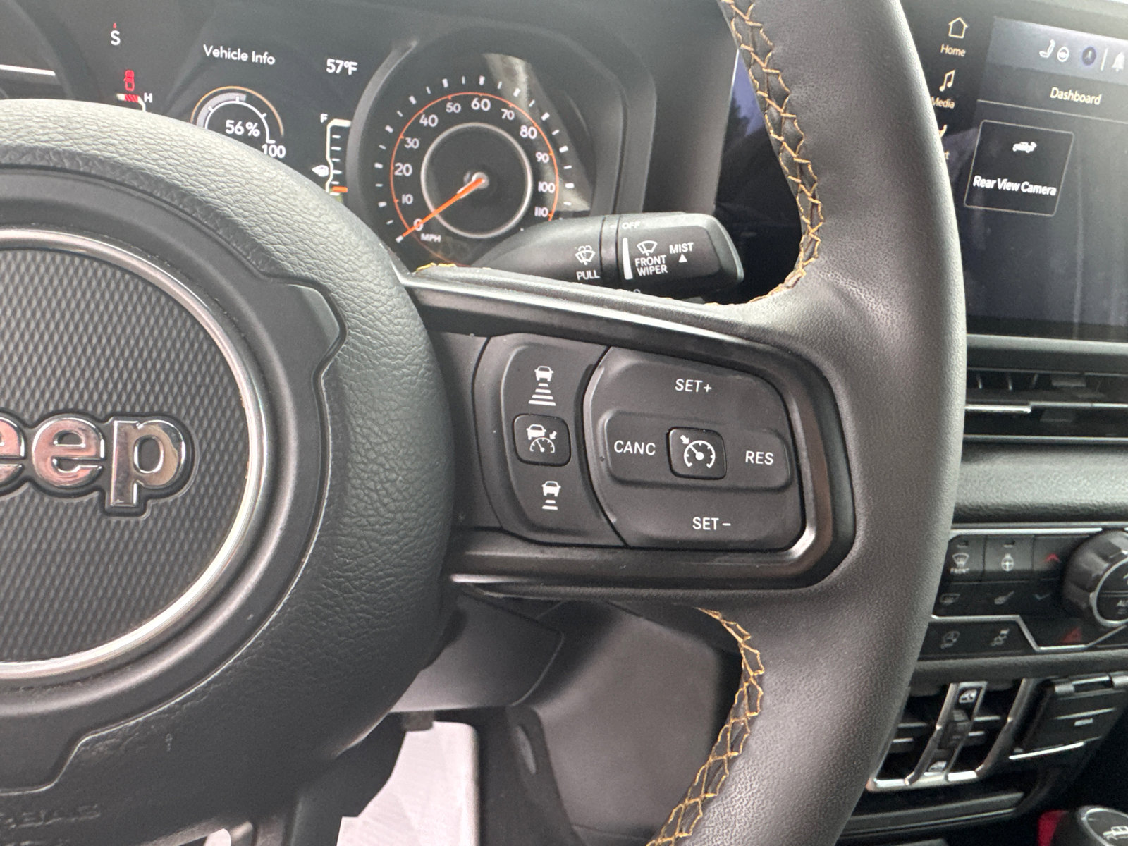 Used 2025 Jeep Gladiator Sport image 24