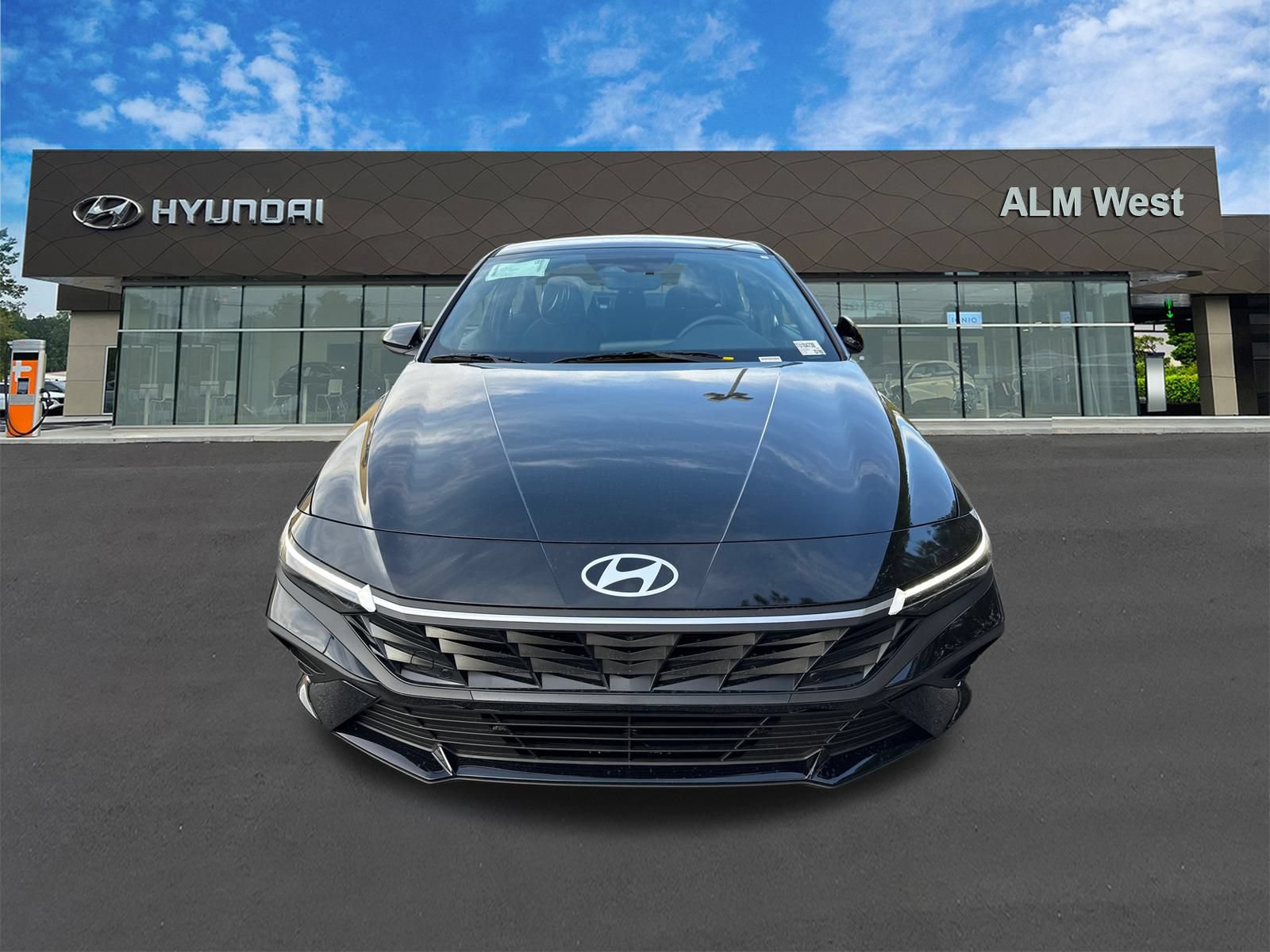 New 2026 Hyundai Elantra SEL Sport FWD image 2