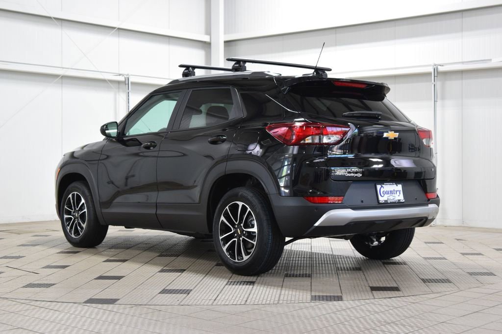 New 2026 Chevrolet TrailBlazer LT w/ Convenience Package AWD/4WD image 6