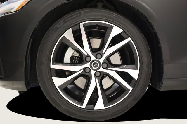 Used 2024 Volvo S60 B5 Plus image 9