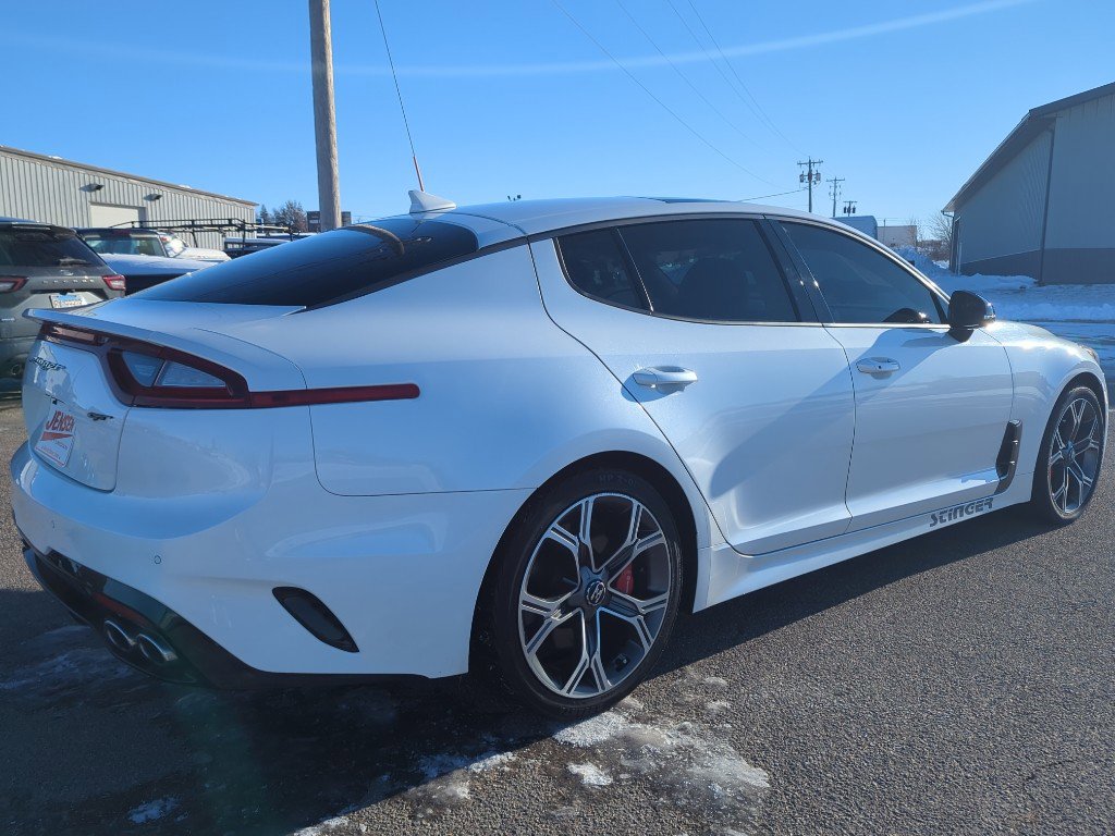 Used 2018 Kia Stinger GT2 image 7