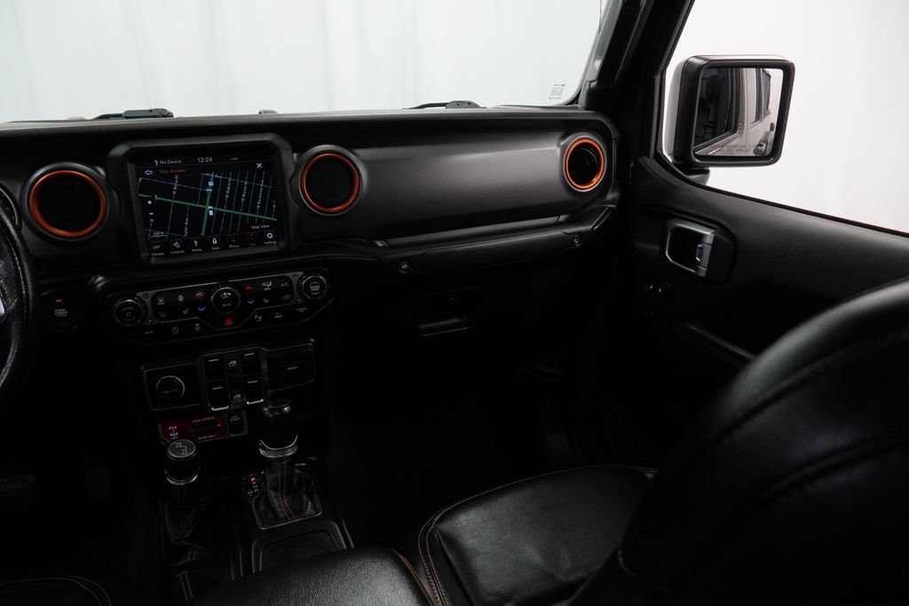 Used 2022 Jeep Gladiator Mojave w/ Cold Weather Group AWD/4WD image 29