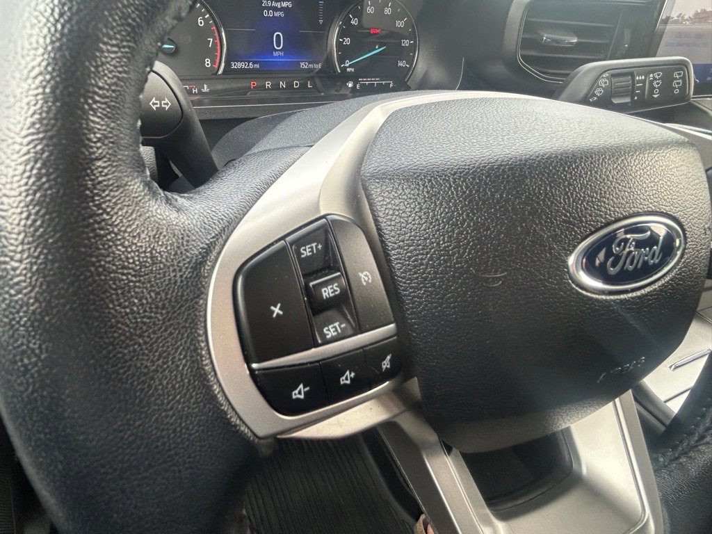 Used 2022 Ford Explorer XLT AWD/4WD image 42