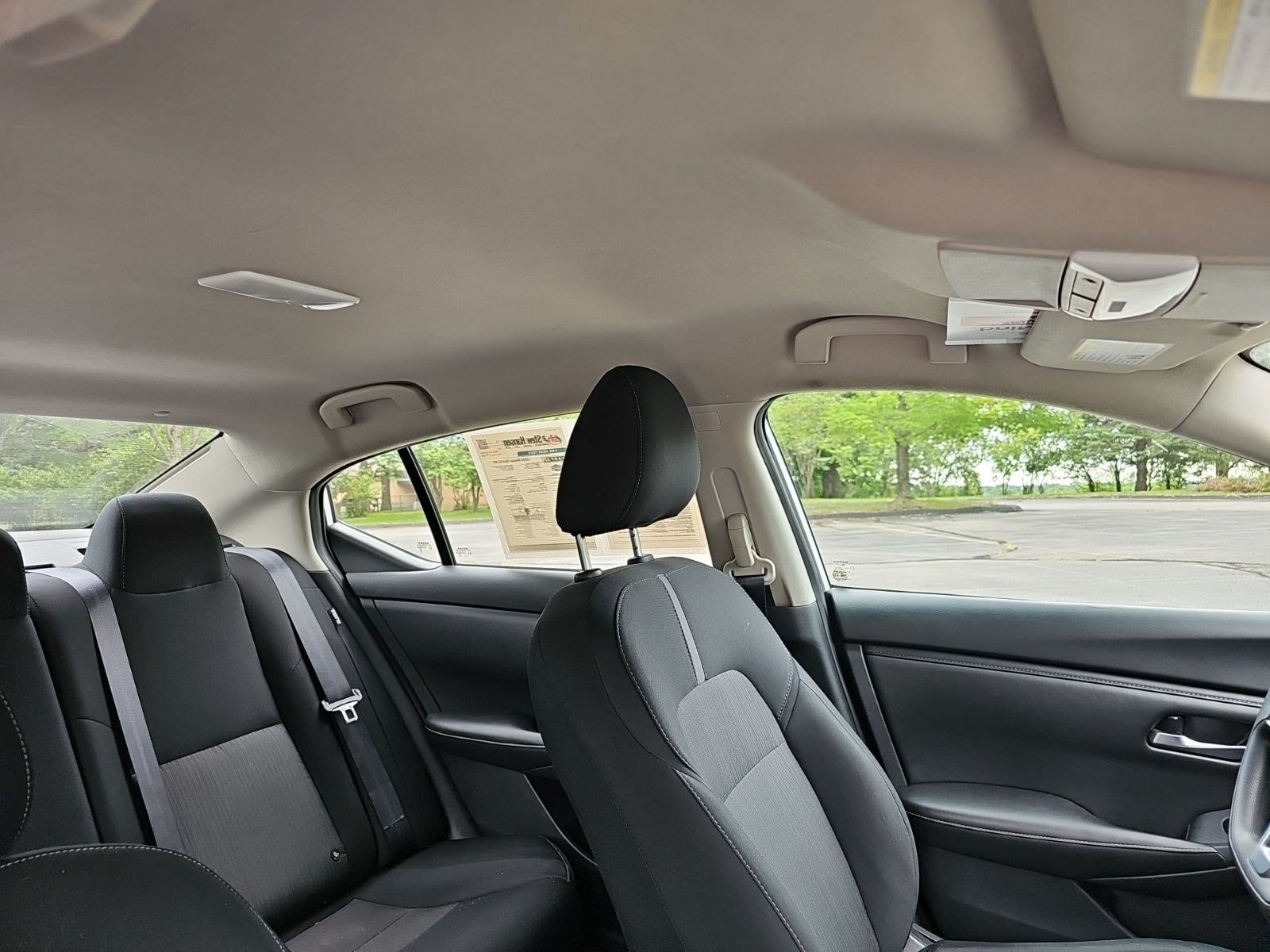 Used 2024 Nissan Sentra SV FWD image 12