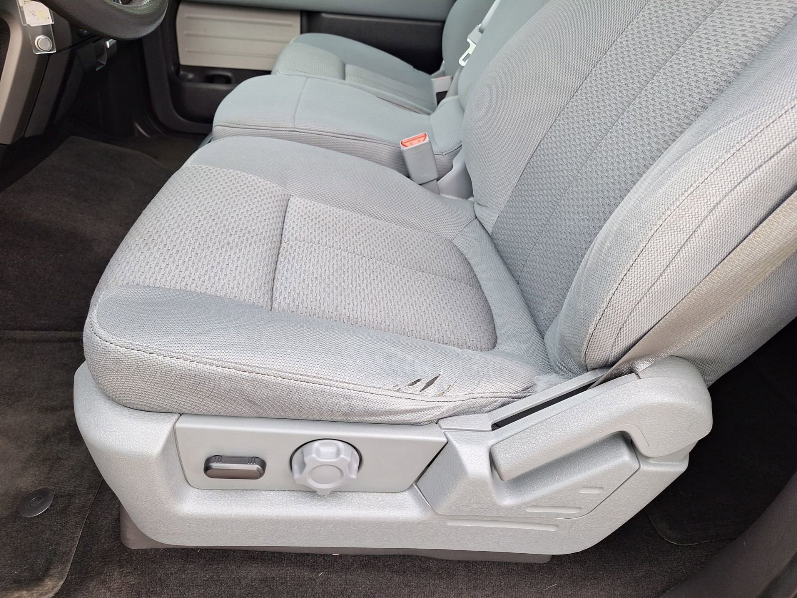 Used 2013 Ford F150 XLT w/ XLT Chrome Pkg RWD image 18
