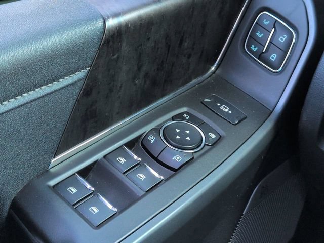 Used 2024 Ford F350 Lariat w/ Lariat Ultimate Package AWD/4WD image 31