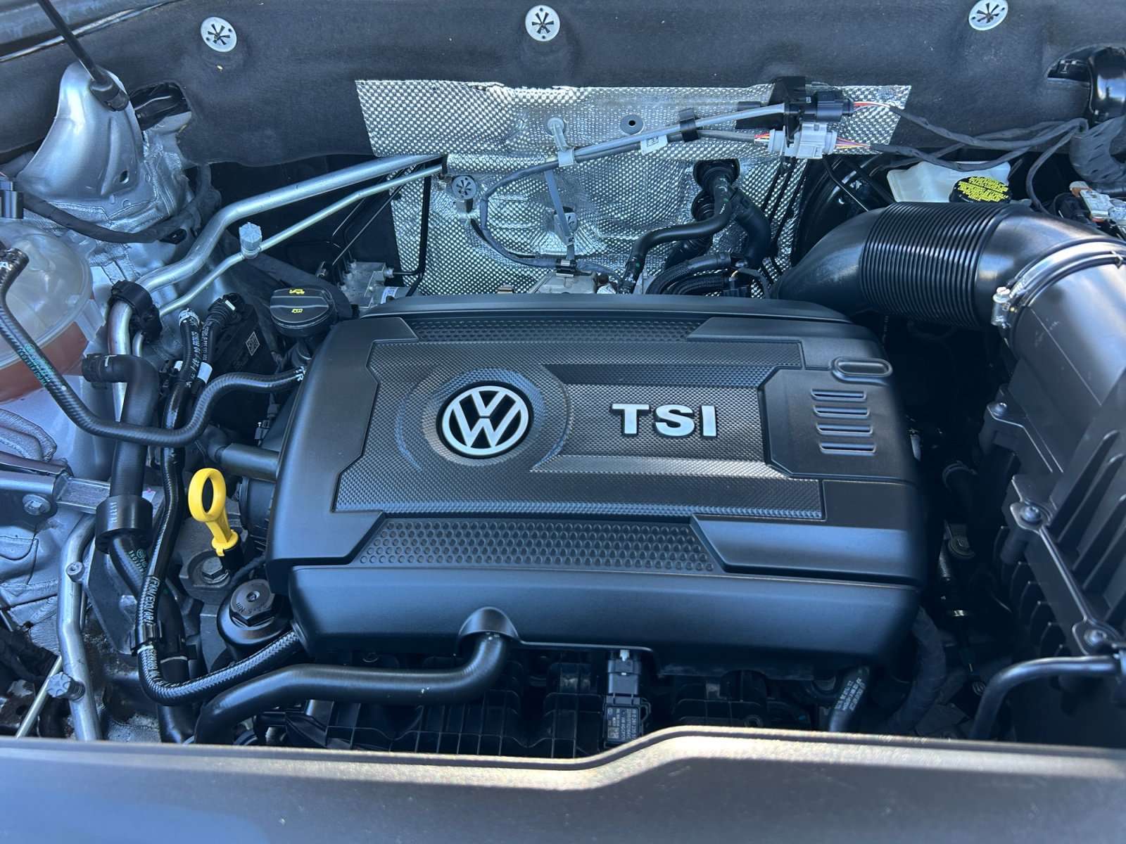 Certified 2022 Volkswagen Atlas Cross Sport SE AWD/4WD image 20