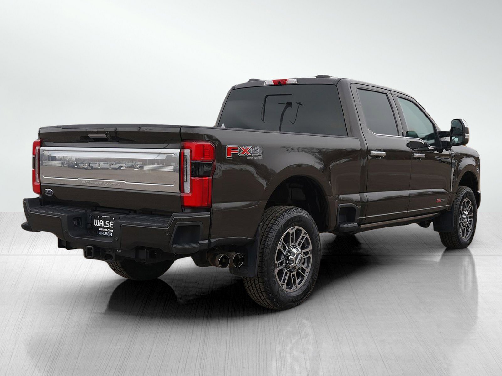 Used 2024 Ford F350 Limited w/ FX4 Off-Road Package AWD/4WD image 6