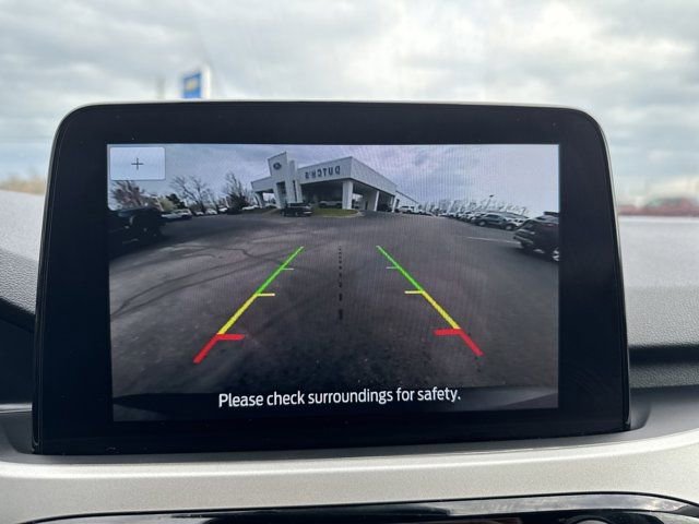 Used 2022 Ford Escape SE w/ Cold Weather Package image 24