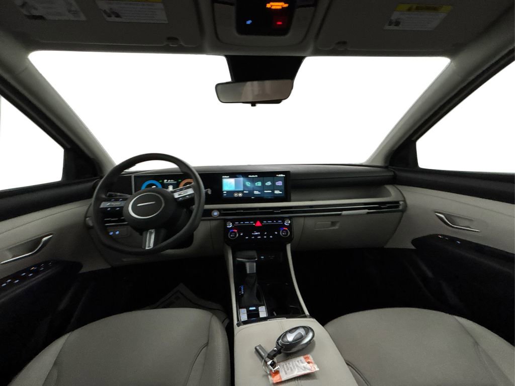 New 2026 Hyundai Tucson SEL image 18