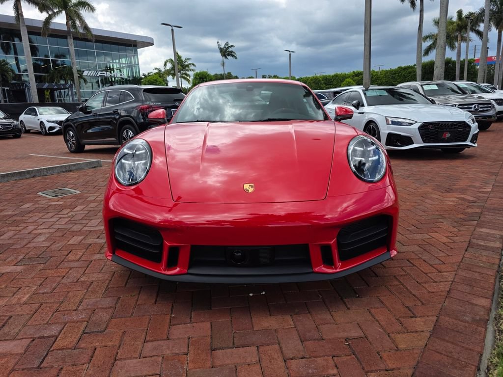 Used 2025 Porsche 911 Carrera RWD image 2
