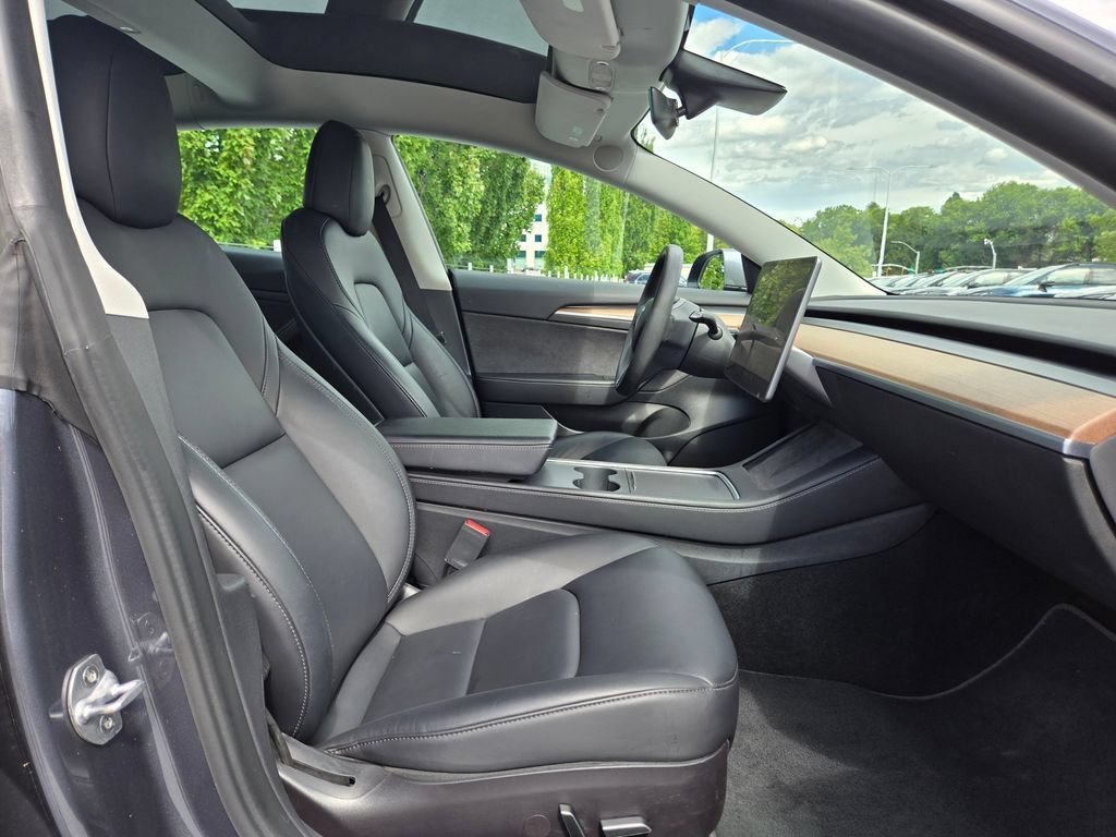 Used 2022 Tesla Model 3 Long Range AWD/4WD image 12