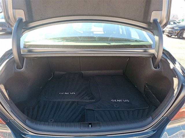 Used 2022 Genesis G70 2.0T w/ Prestige Package image 30