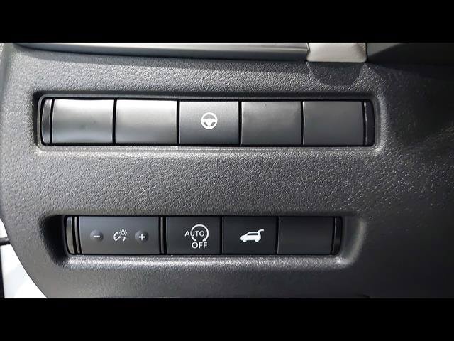 Used 2023 Nissan Rogue SL AWD/4WD image 23