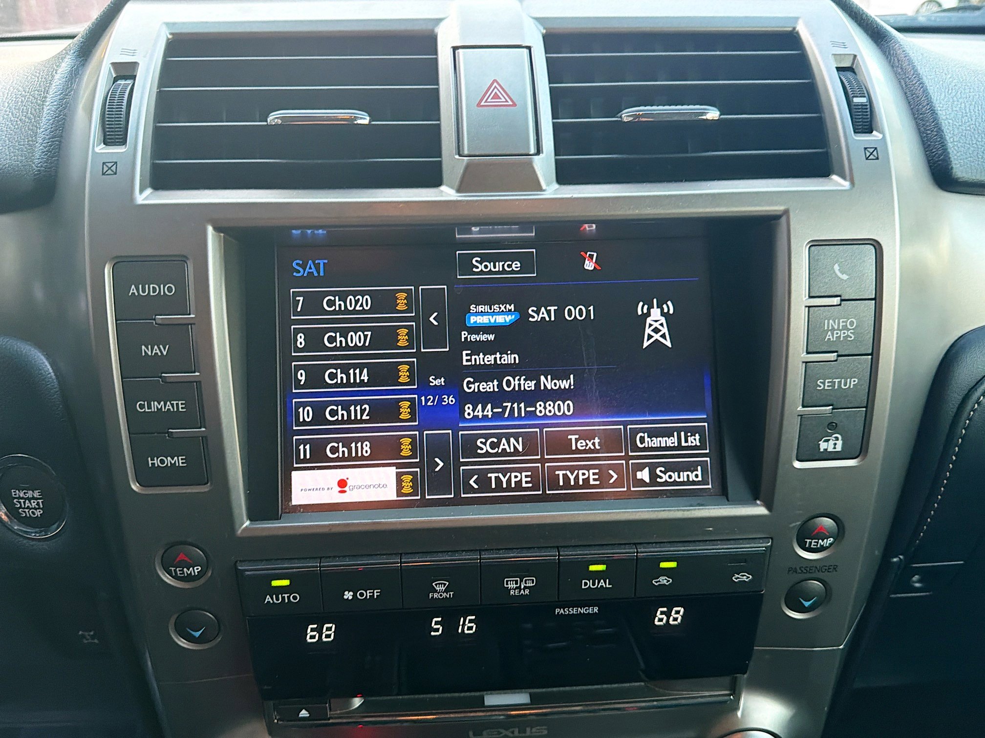 Used 2017 Lexus GX 460 image 29