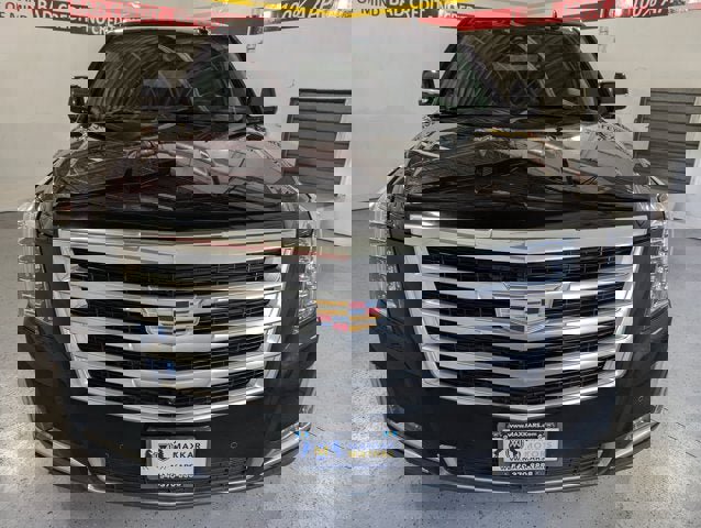 Used 2016 Cadillac Escalade Luxury image 2