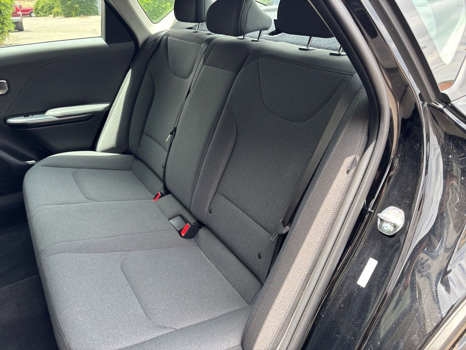 Used 2025 Kia K4 FWD image 37