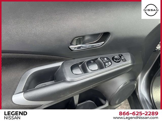 Used 2023 Nissan Kicks SV w/ Exterior Package image 15