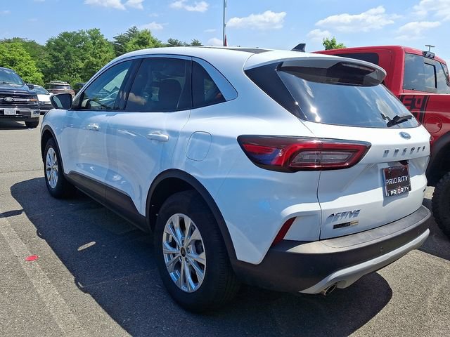 Used 2024 Ford Escape Active w/ Tech Pack #2 AWD/4WD image 5