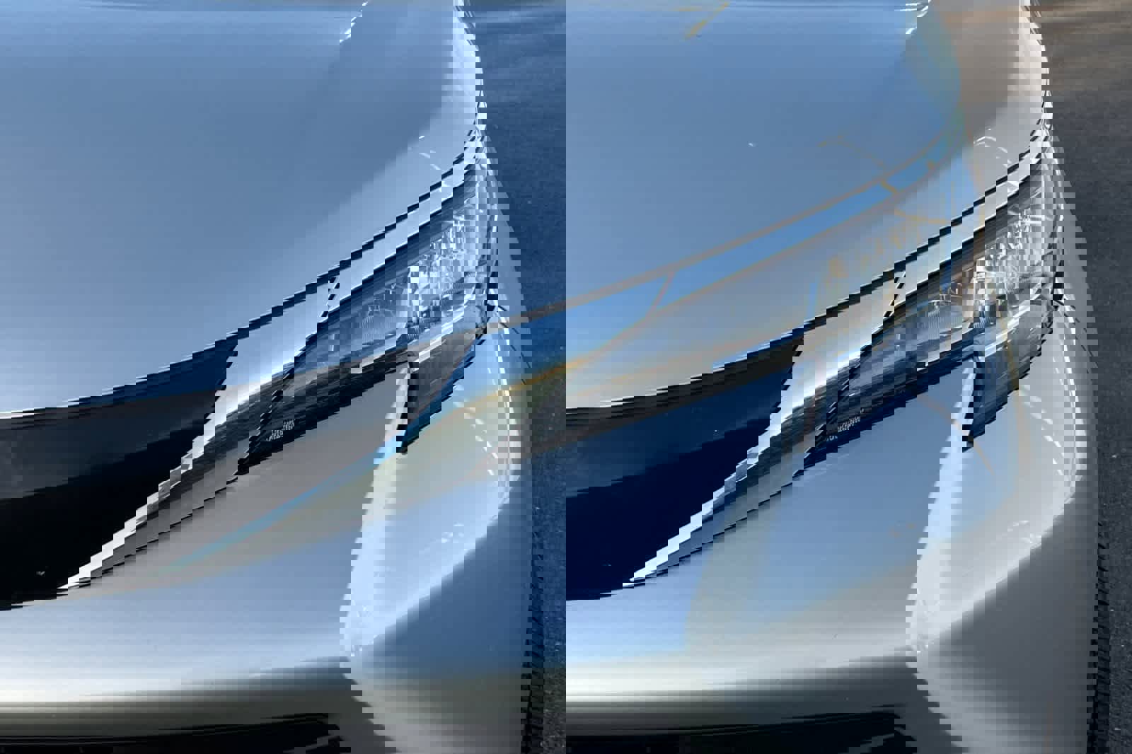 Used 2023 Toyota Sienna XLE image 11