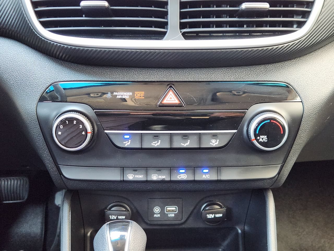 Used 2019 Hyundai Tucson SE AWD/4WD image 16