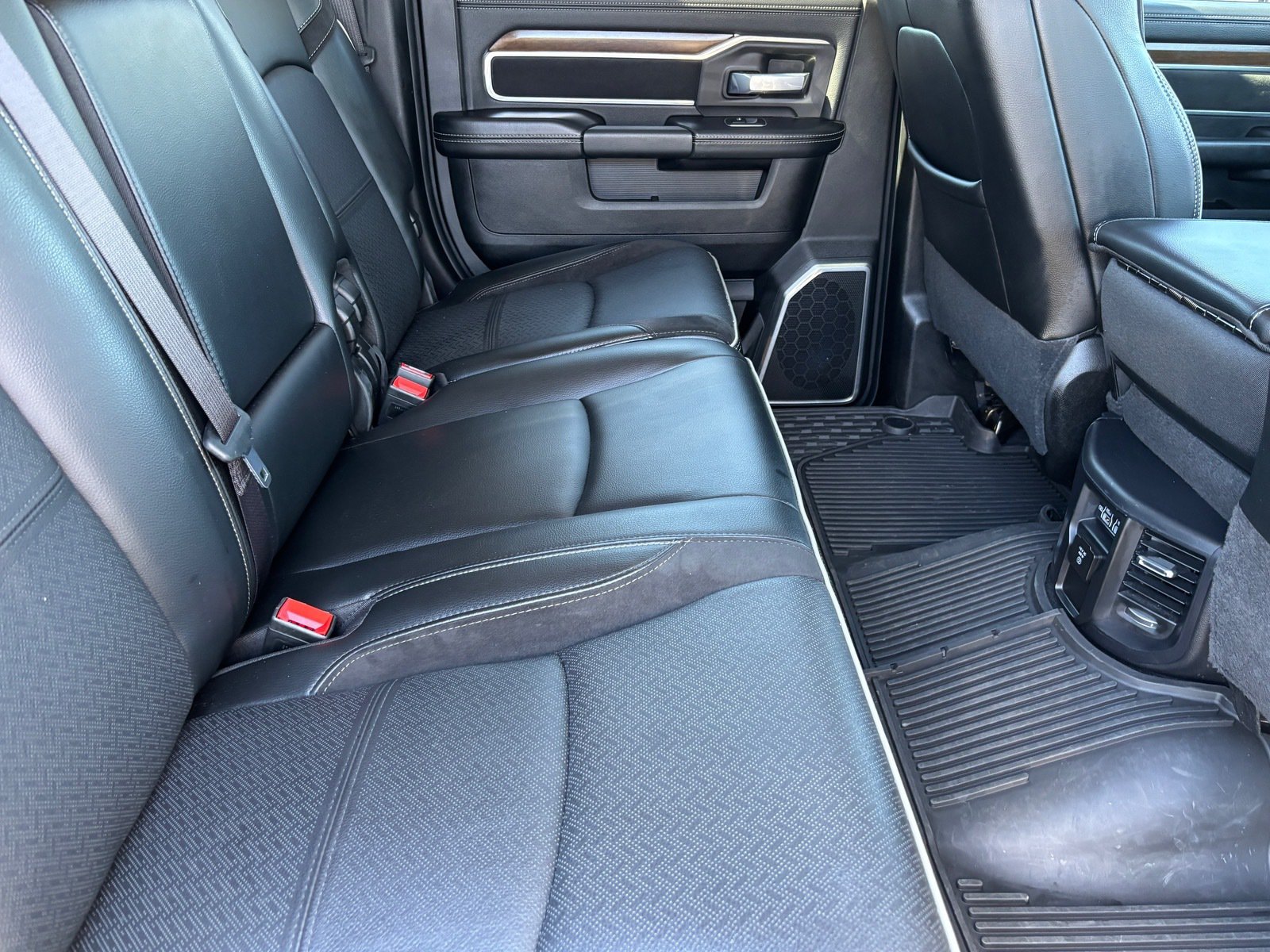Used 2024 RAM 3500 Laramie w/ Bed Utility Group AWD/4WD image 30