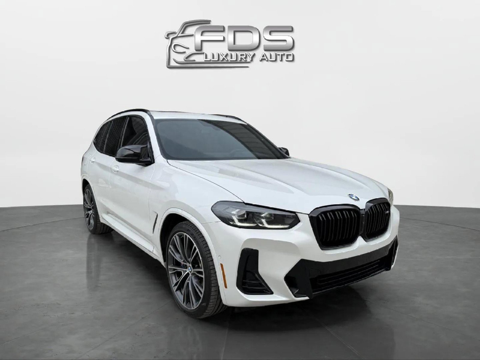 Used 2024 BMW X3 M40i w/ Premium Package image 6