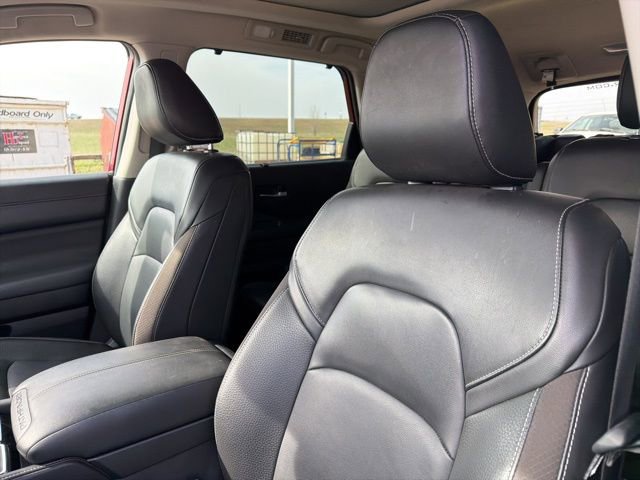 Used 2024 Nissan Pathfinder SL w/ SL Premium Package image 19