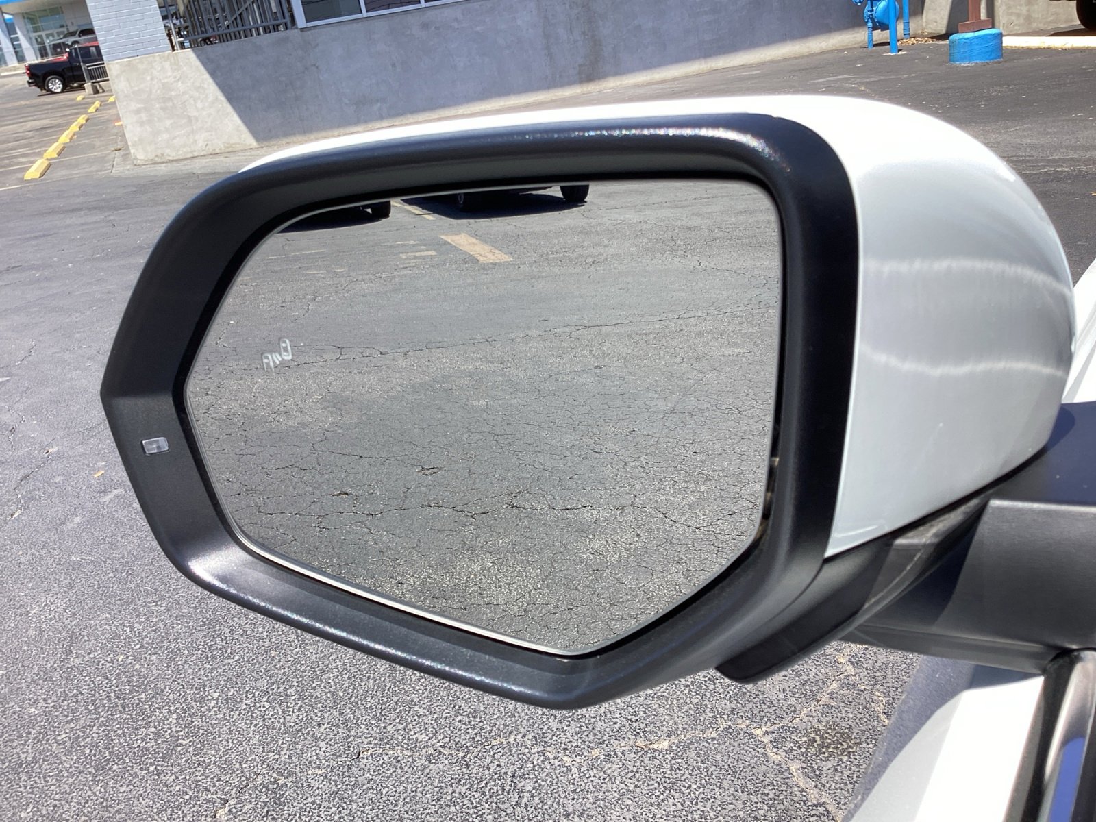 Used 2023 Volkswagen Atlas SEL Premium image 37