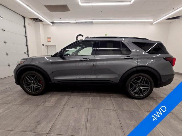New 2026 Ford Explorer ST RWD image 2