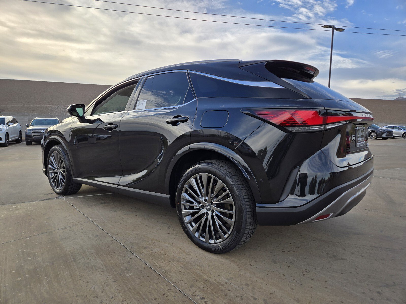 New 2026 Lexus RX 350h AWD/4WD image 4