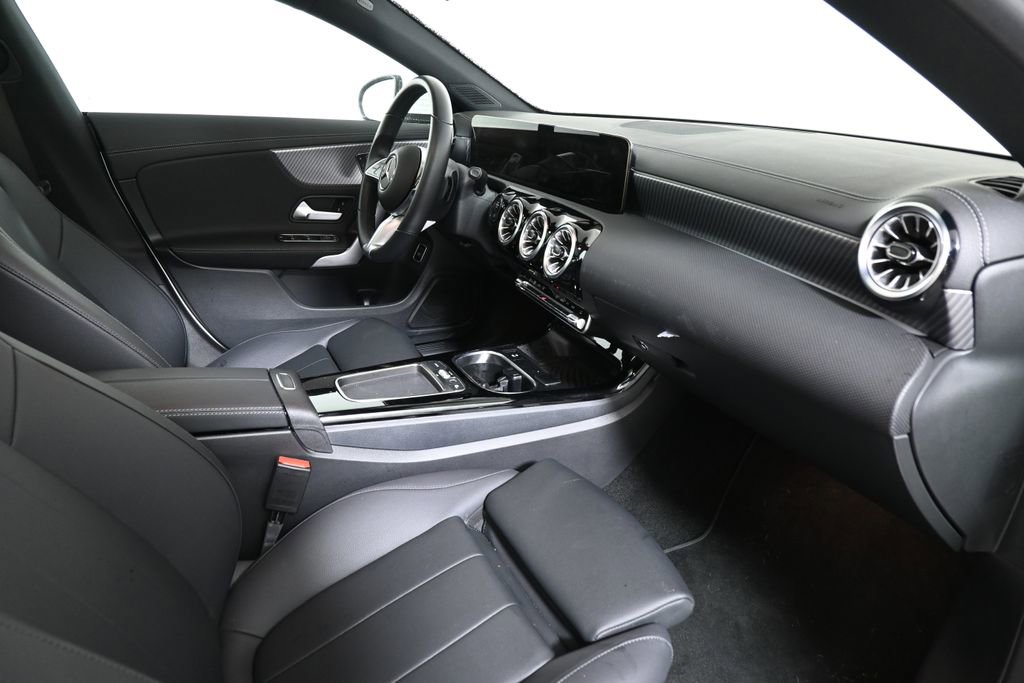 Certified 2025 Mercedes-Benz CLA 250 4MATIC image 26