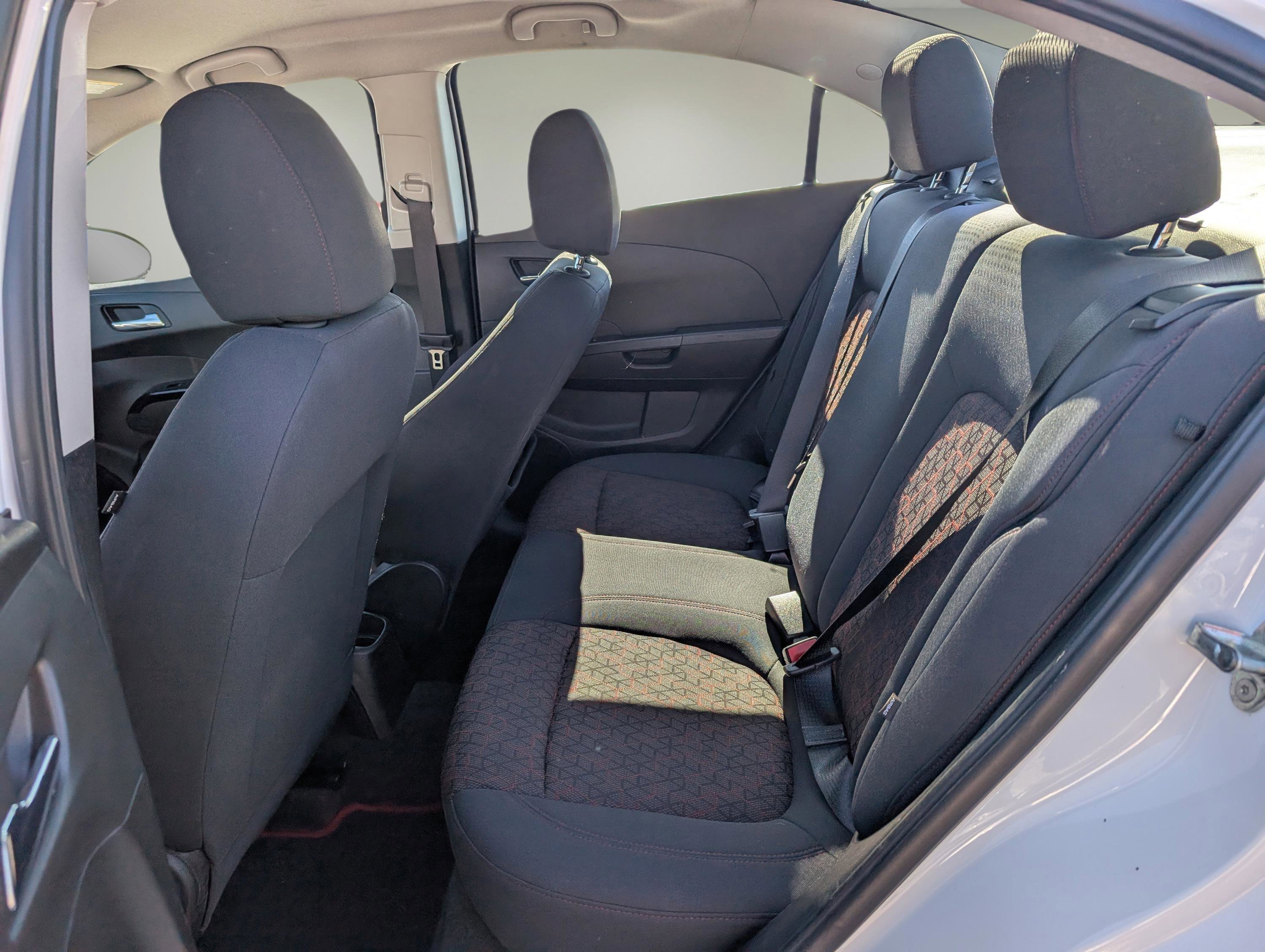 Used 2018 Chevrolet Sonic LT w/ RS Package image 11