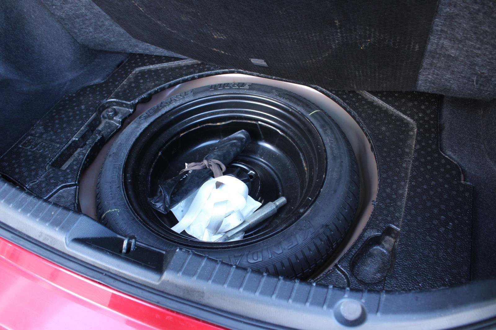 Used 2015 MAZDA MAZDA3 i Grand Touring image 28