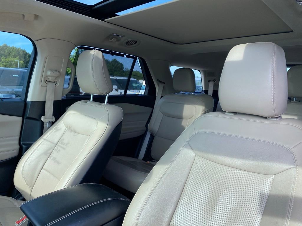 Used 2020 Ford Explorer Limited AWD/4WD image 17
