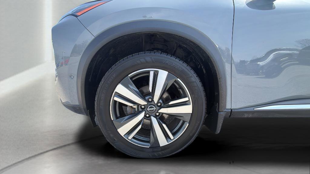Used 2023 Nissan Rogue SL w/ SL Premium Package image 28