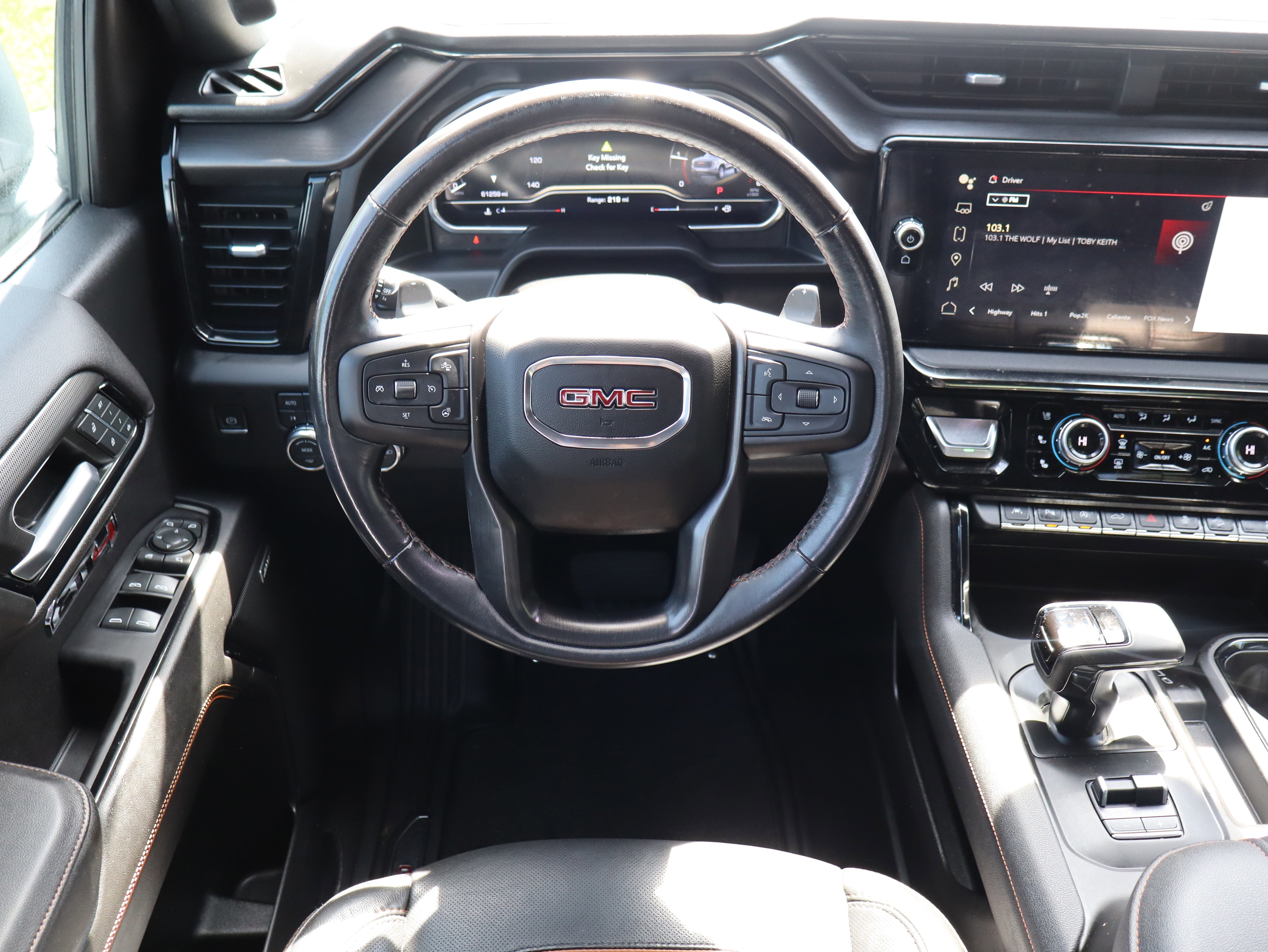 Used 2023 GMC Sierra 1500 AT4 w/ AT4 Premium Package image 26